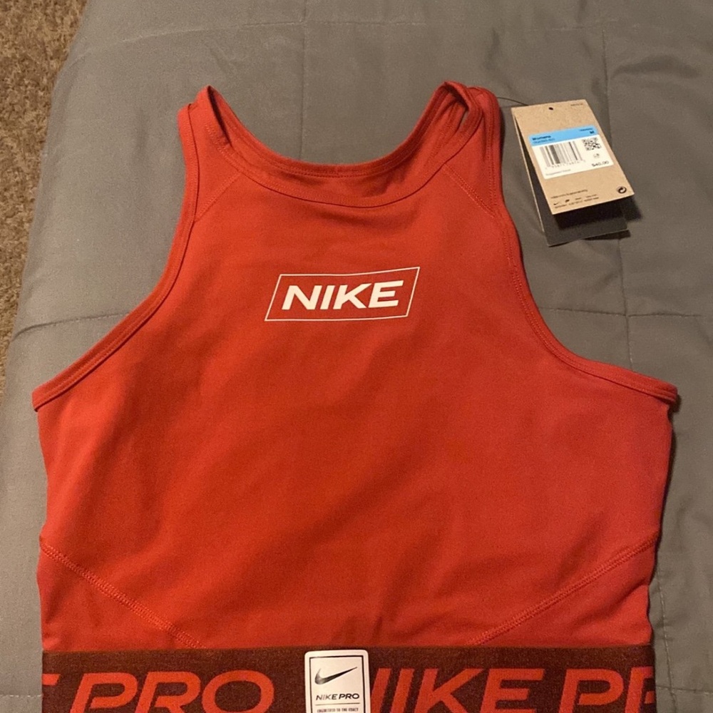Women’s Nike Dri-Fit Sports Bra Size M